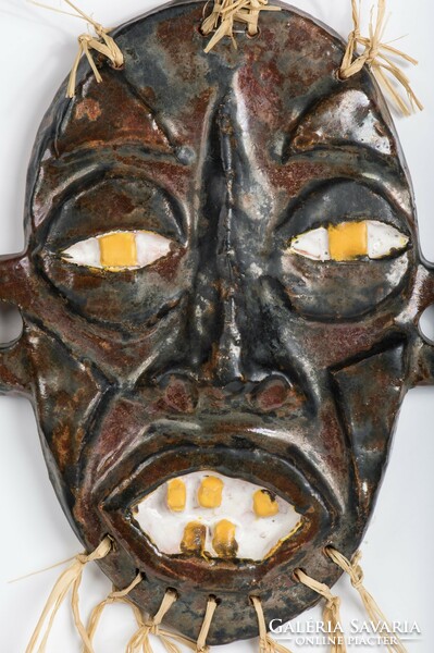 Bokros Julia brutalist pyrogranite ceramic wall decoration - mask