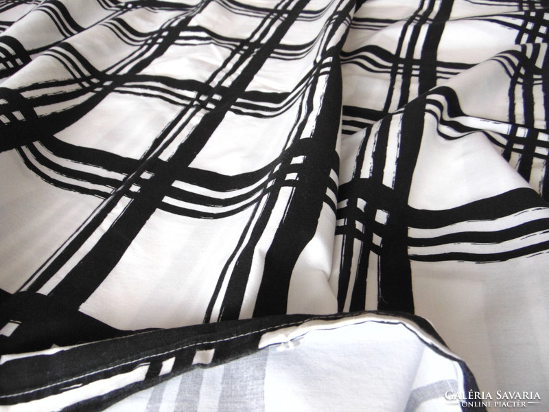 Black and white checkered duvet cover