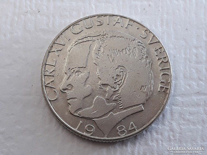 Sweden 1 kroner 1984 coin - Swedish 1 kr 1984 u xvi. Foreign coin of King Gustav Károly