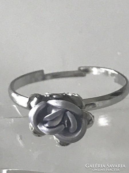 Silver-plated ring with rose head, adjustable size