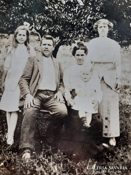 Antique photo, old family photo of children, little girls