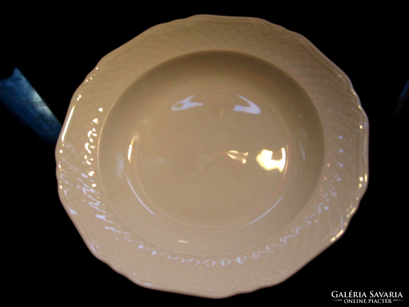 Eschenbach white soup plate +4 small plates