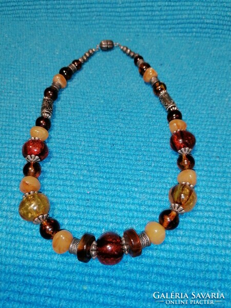 Retro amber necklace (472)