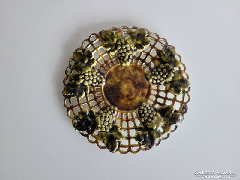 Old vintage enameled cast iron grape cluster pattern enamel fruit serving bowl