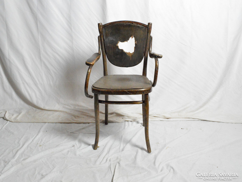 Antik Thonet karfás szék (restaurált)