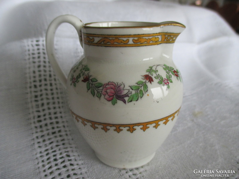 Antique English faience (Copeland) cream jug