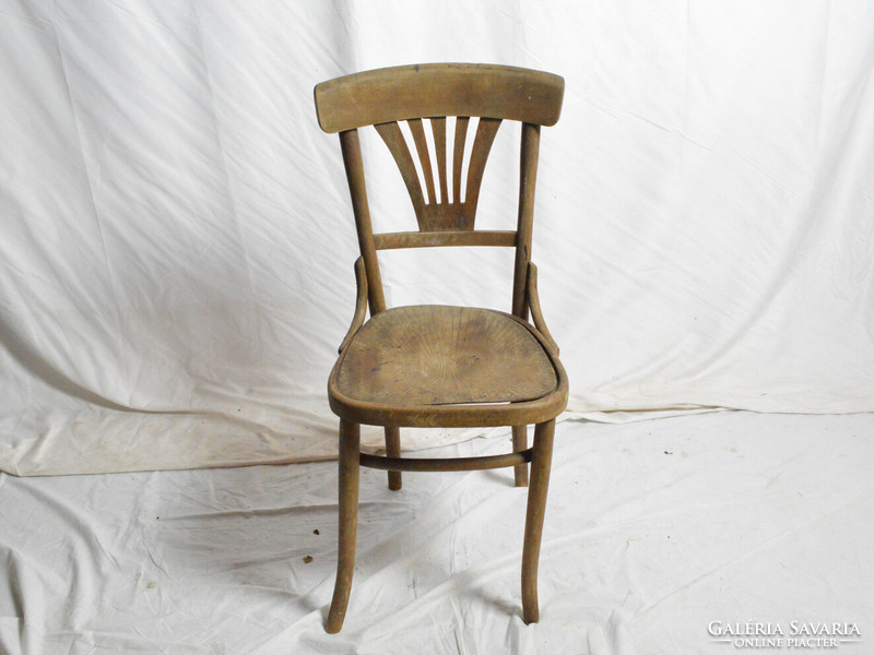 Antique thonet chair