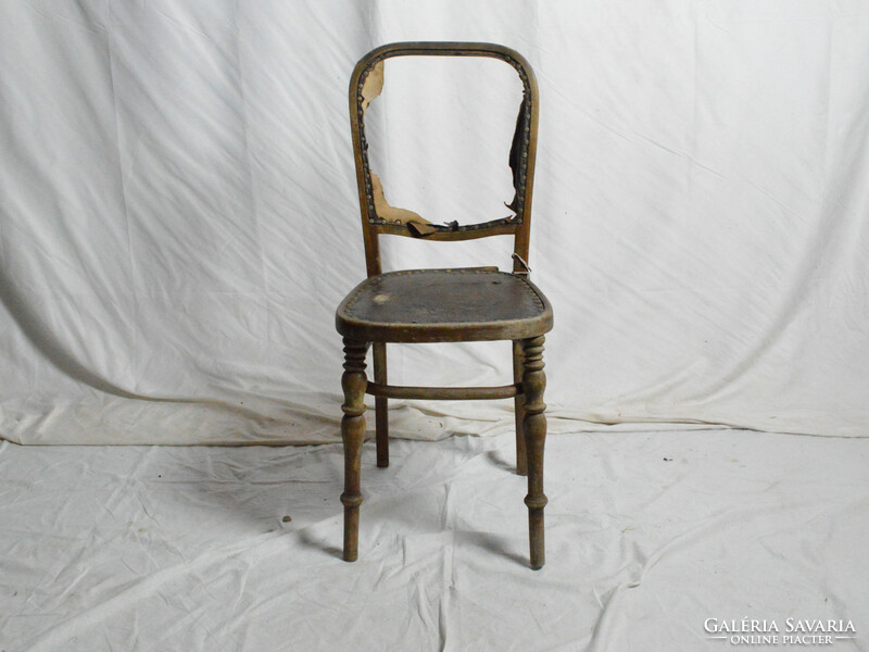 Ancient Viennese Thonet Chair