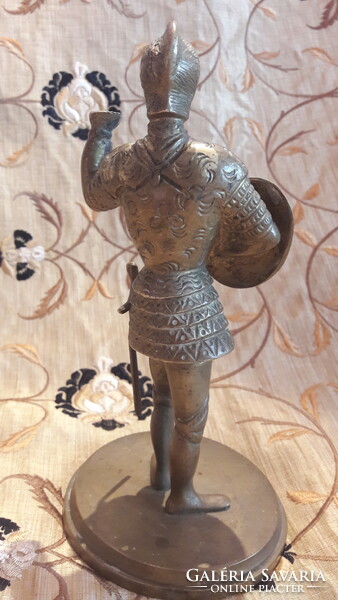 Középkori lovag réz szobor (L3003)