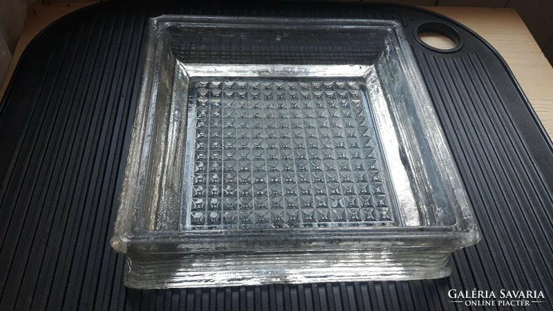Retro change tray with thick glass walls, nostalgia, collector's item/shop accessory