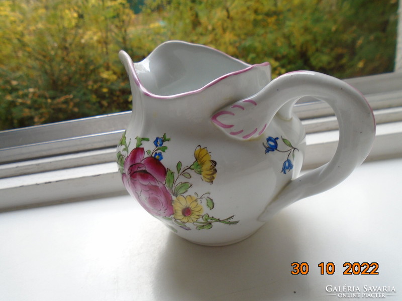Copeland-spode large cream spout with a rich floral pattern