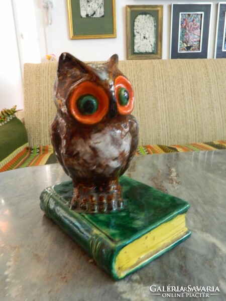 St. Peter Graz majolica book owl from 1930