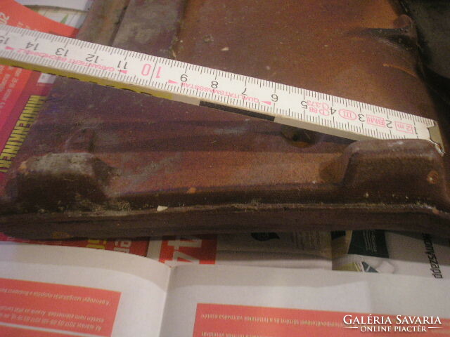 Antik Békéscsaba II mázas vörösesbarna tetőcserép + hozzávaló kiegészítők exportra gyártottak