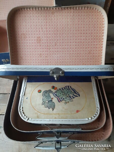 Retro Czechoslovakian children's suitcase set, snack suitcase set