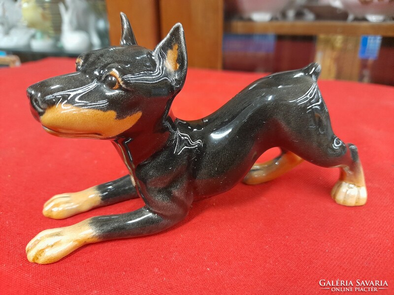 Ritka Német,Germany M.I.Hummel Goebel TMK 6 Játszadozó Doberman Kölyök Kutya Porcelán Figura.