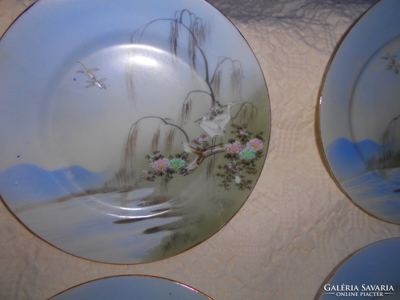4 db Antik Kutani  kézzel festett tányér-tájképpel, vízparti madarakkal