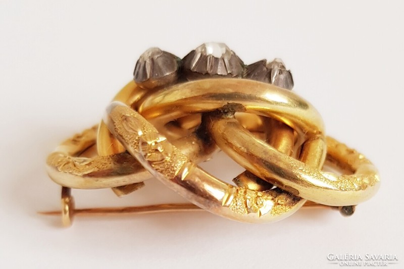Antik 14K arany Bross gyémántokkal