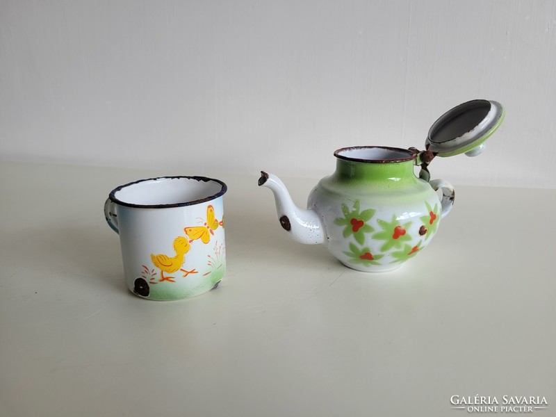 Old floral leopard enamel small coffee pot and butterfly duckling mug children's mug