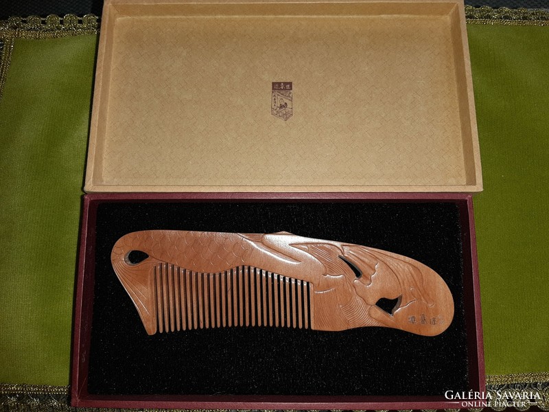 Chinese comb