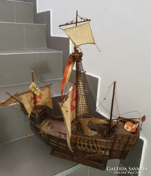 Santa maria ship model/maquette