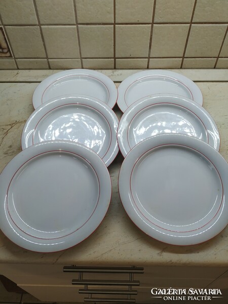 Porcelán tányér 6 dbeladó! Kahla piros szegélyű porcelán tányér