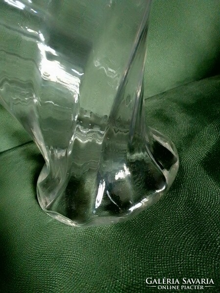 Hatalmas, különleges, régi, elegáns, gyönyörű csavart mintás fújt üveg váza 39 cm