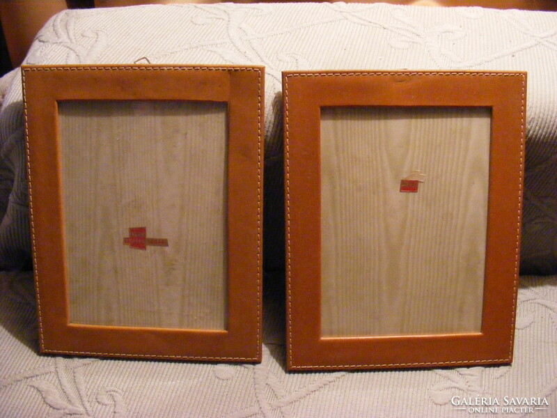 2 leather photo frames