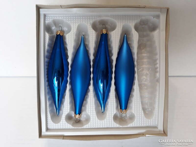 Retro 4 glass icicles in a Christmas tree decoration box