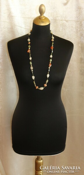 Showy long necklace decorated with mineral stones