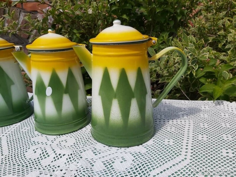 Beautiful Enamel Yellow White Green Spout Teapot Nostalgia Village Peasant