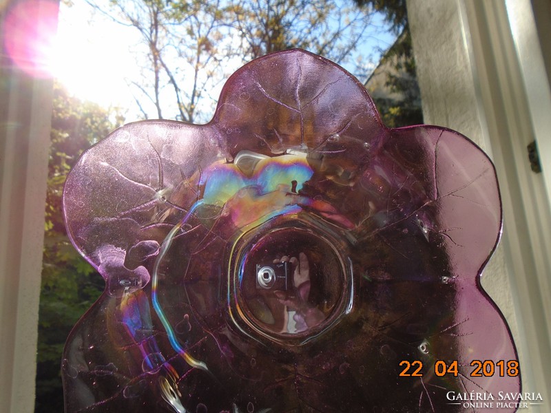 Iridescent pink flower-shaped glass decorative bowl 21 cm