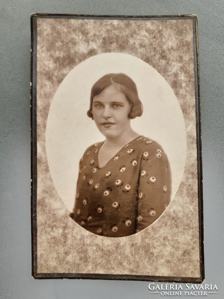 Régi hölgy fotó vintage női fénykép Kucsa György fényképész Gádoros