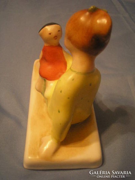 U4 Art decó szobor a család ritkaság lány vagy anya babával  talapzaton ülve
