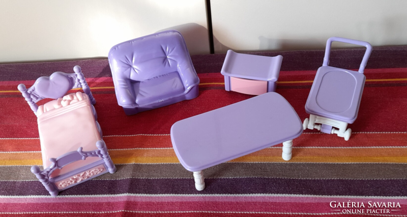 Retro toy dollhouse furniture set