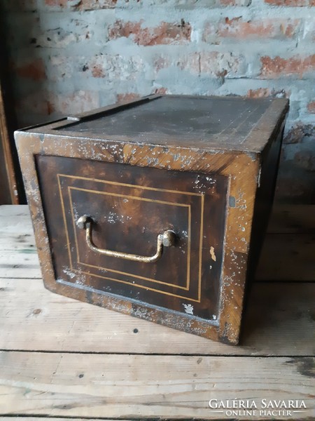 Early 20th century armor chest, salary chest