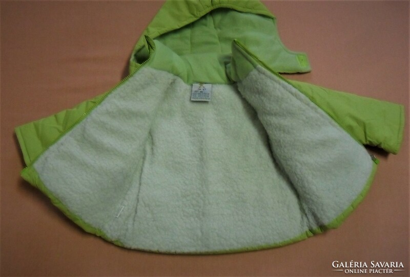 A fairy new, embroidered, warm little girl's jacket, even as a gift! Size 86