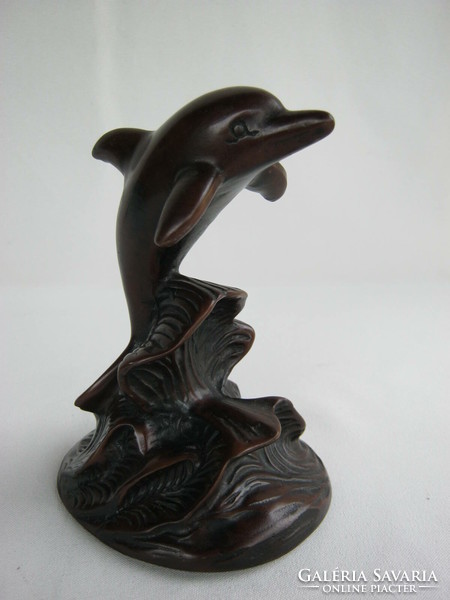 Delfin figura