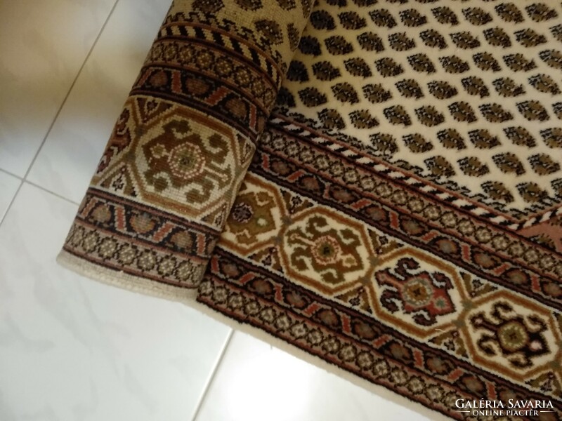 Indian carpet