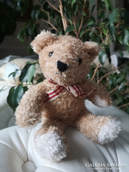 Kleine patienten, hand-sewn teddy bear, teddy bear with red checkered bow 23 cm