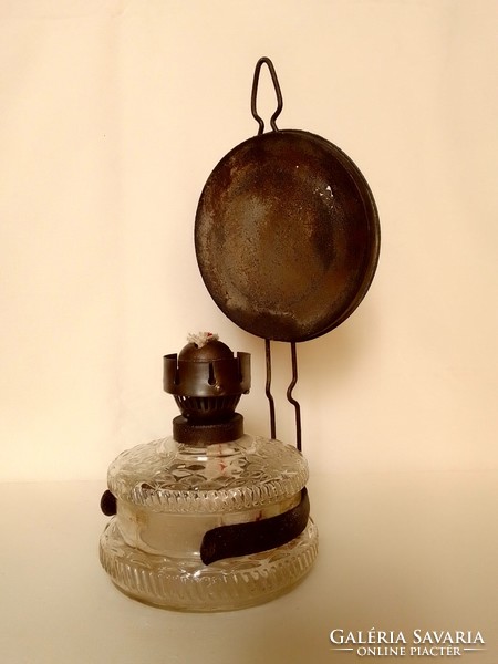 Antik régi fali asztali petróleum lámpa üveg test fényvetős Salgótarjáni Üveggyár