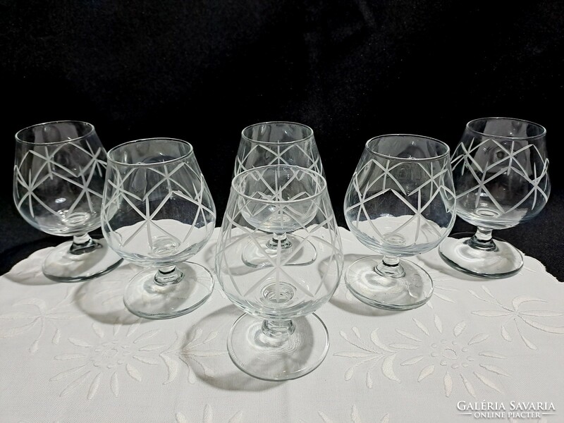 6 pcs of very nice polished cognac glasses