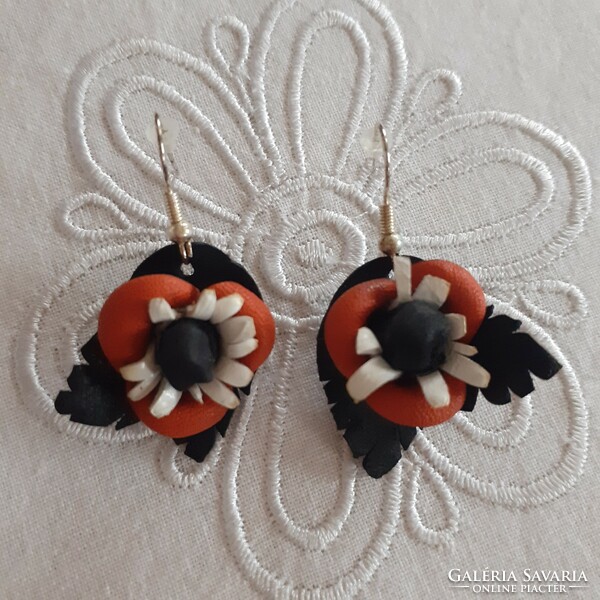 Black-white-red leather flower earrings