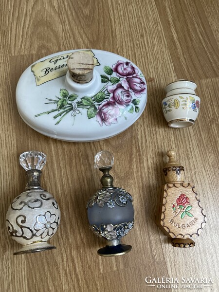 5 Perfume bottles, porcelain, wood, glass, ceramics.