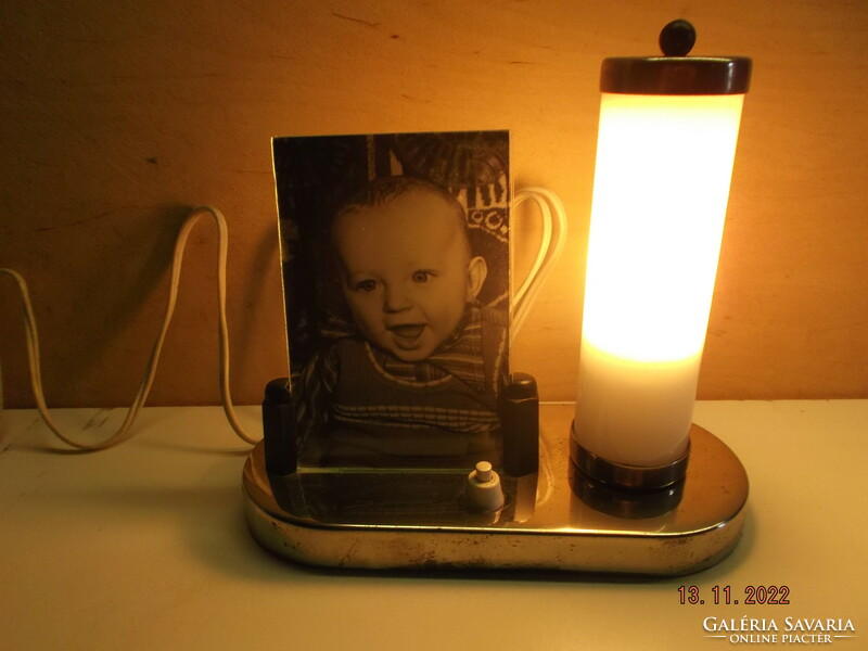 Old metal table lamp with photo holder - mometal