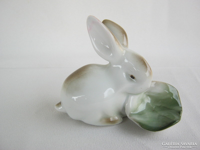 Zsolnay porcelain bunny with cabbage leaves