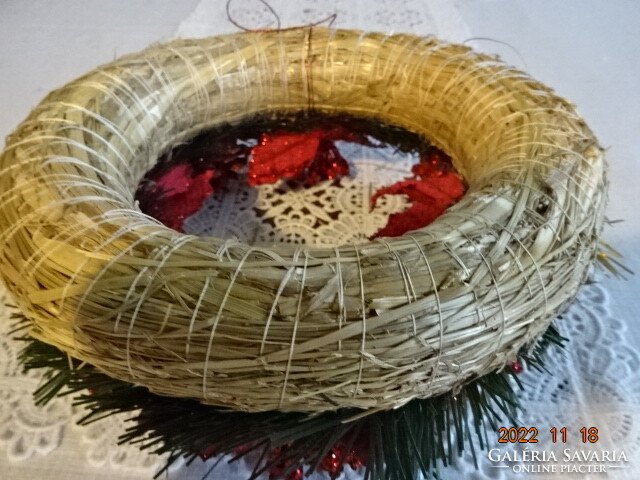 Christmas door decoration, straw wreath, diameter 20 cm. He has!
