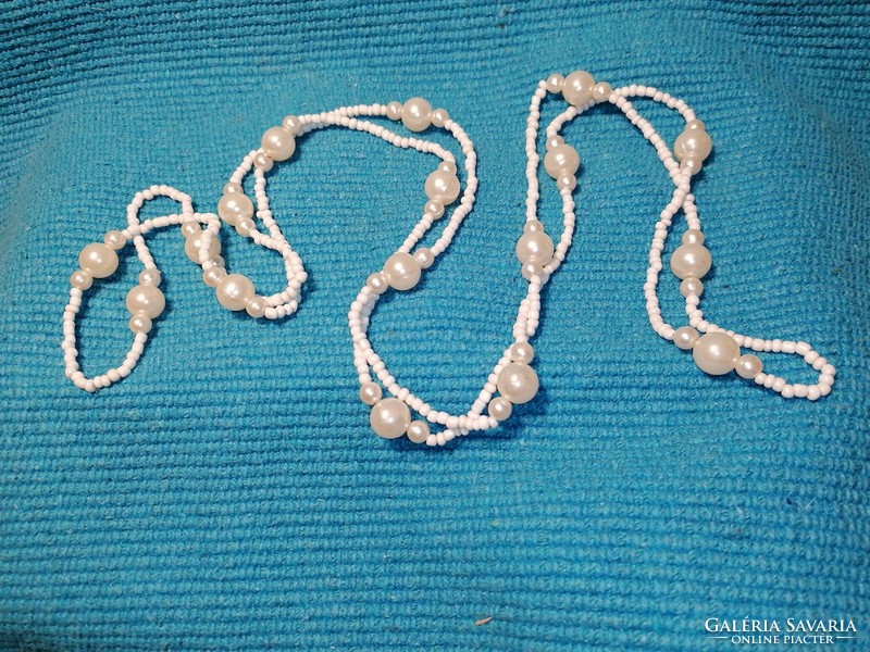 Fehér gyöngyös nyaklánc (541)