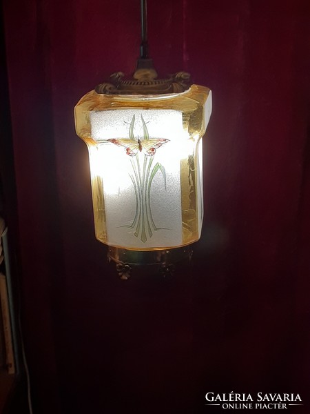 Szecessziós antik réz függesztett lámpa,savmaratott és festett búrával