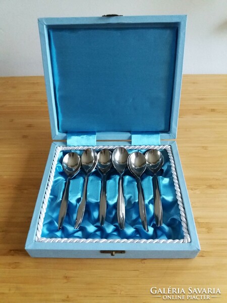 12 mocha spoons, teaspoons in a gift box