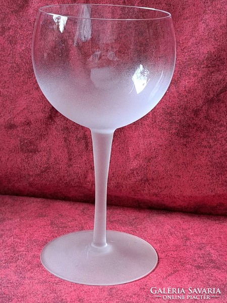 A large glass goblet for the Christmas table